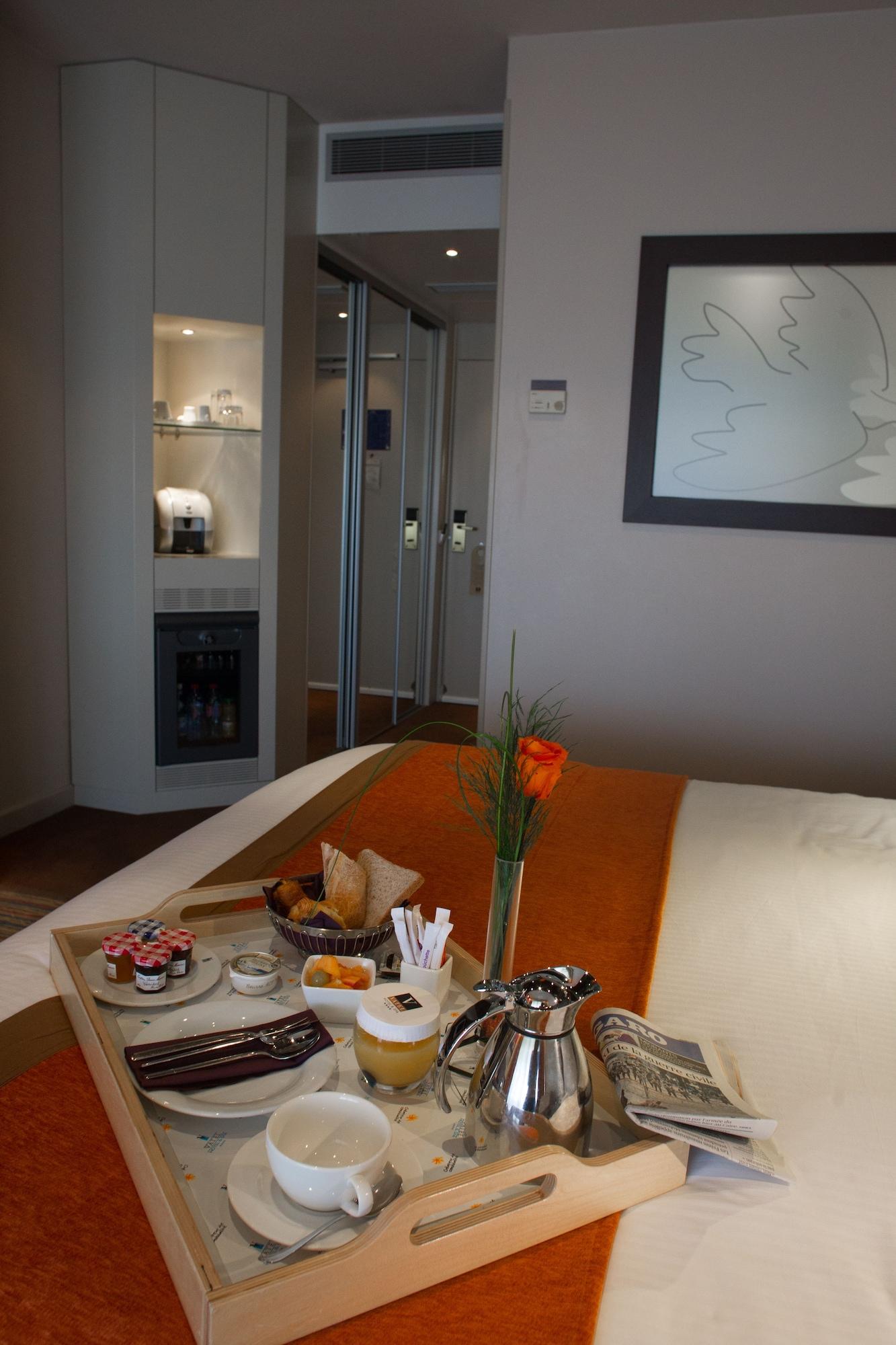 Hotel & Spa Vatel نيم المظهر الخارجي الصورة