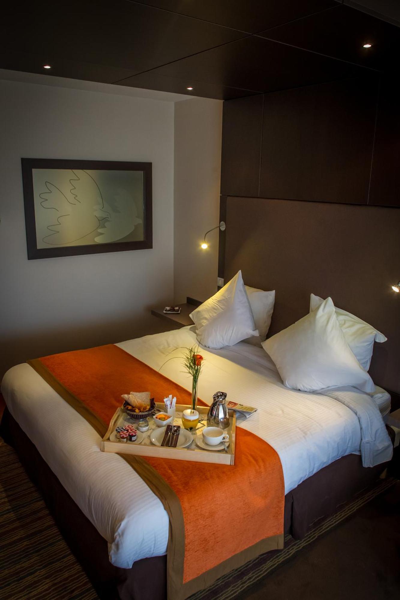 Hotel & Spa Vatel نيم المظهر الخارجي الصورة