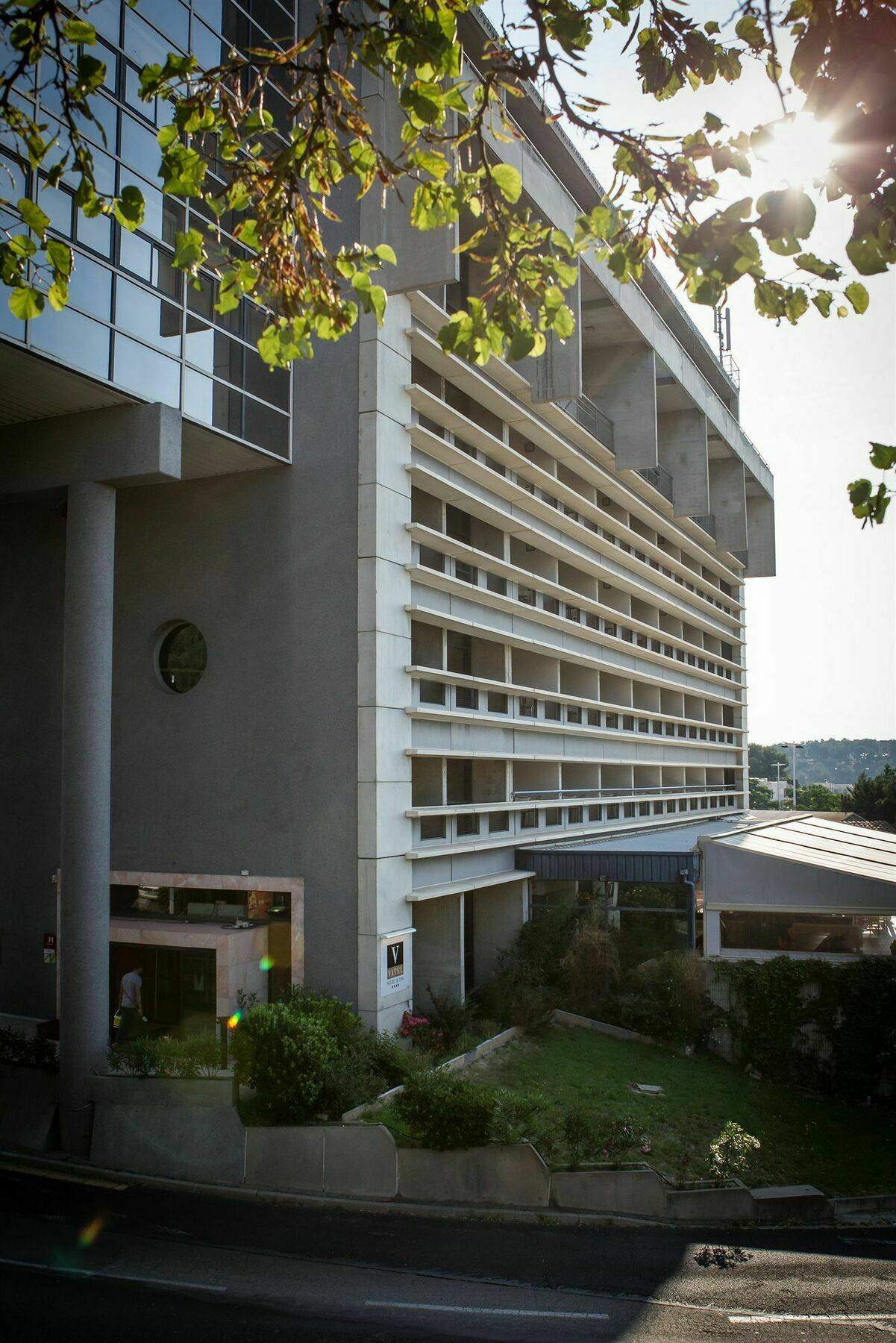 Hotel & Spa Vatel نيم المظهر الخارجي الصورة